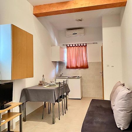 Apartments Helen スプリト エクステリア 写真