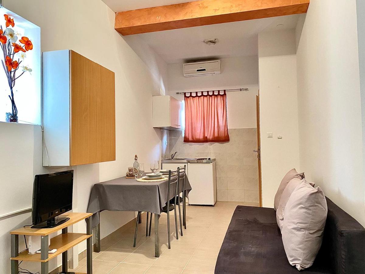 Apartments Helen スプリト エクステリア 写真